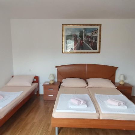 מוסטר Apartments Stari Most מראה חיצוני תמונה